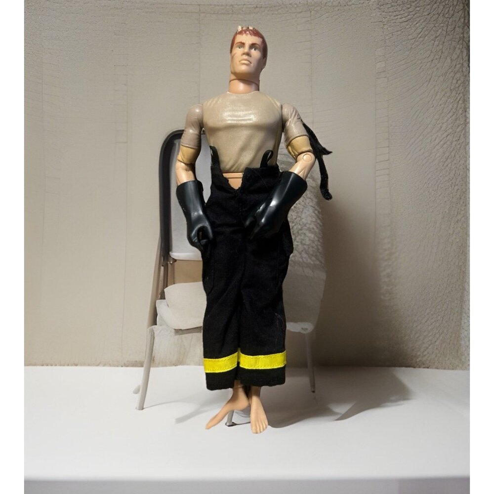GI joe Fireman / welder Worker 1996 Hasbro Jointed 11" fashion Doll